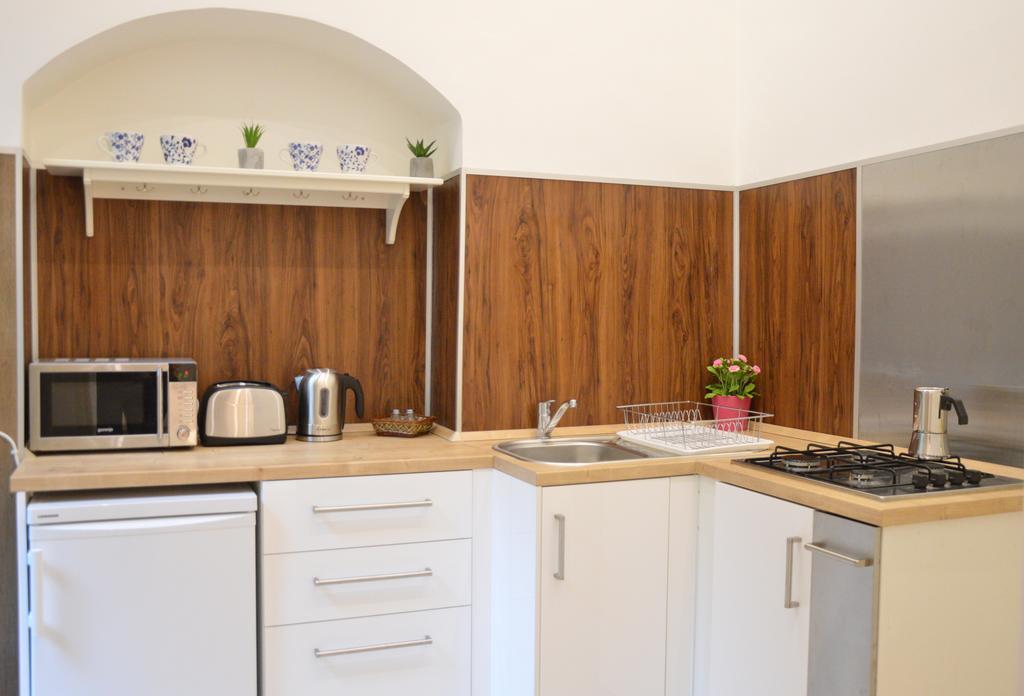 Friendly In Center Apartment *